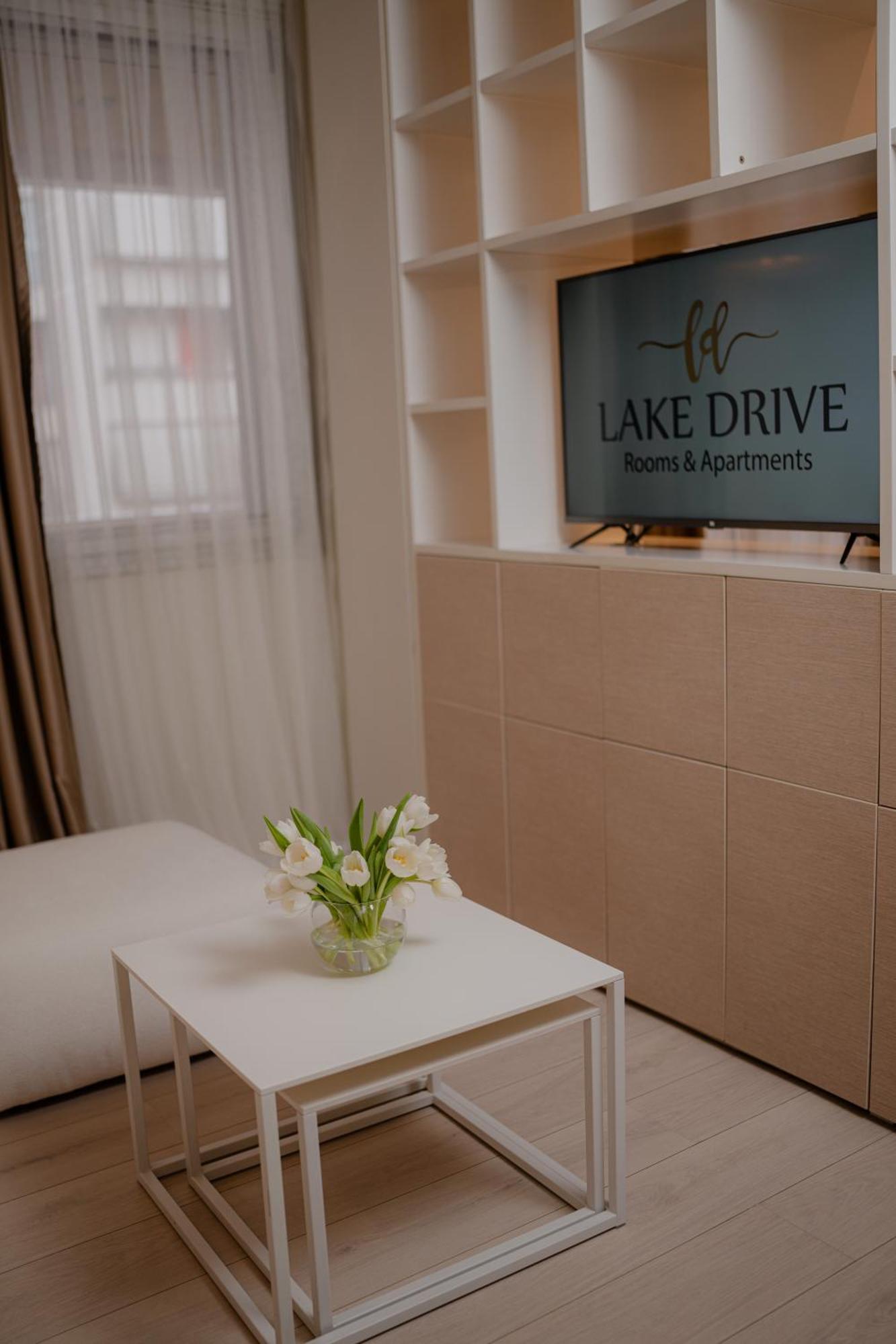 Lake Drive Rooms&Apartments Tirana Exterior foto
